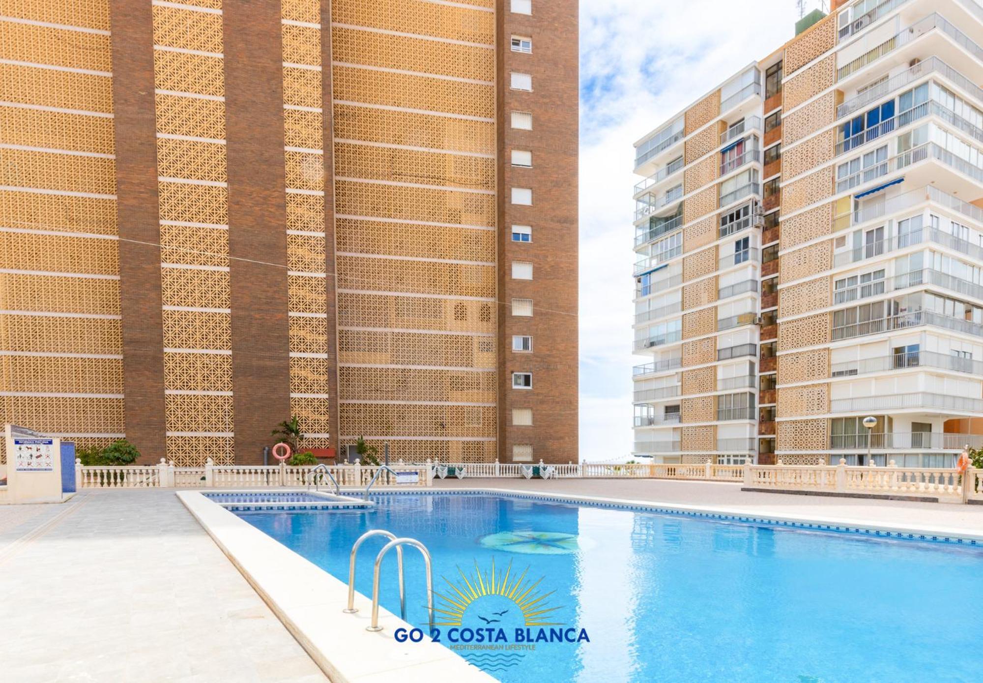 Suite On The Beach Benidorm Exterior photo